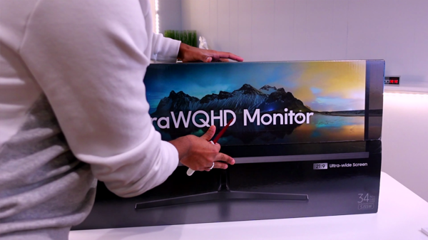 Samsung LS34J550WQU - Monitor de 34'' 4K Ultra HD (3440x1440, 21:9